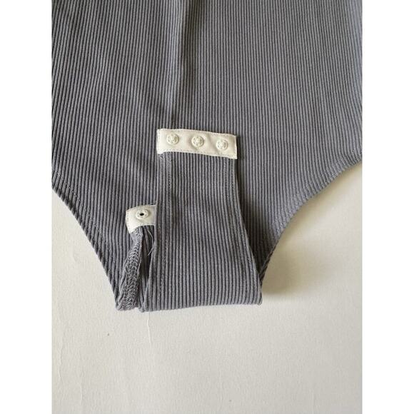 Women’s Unbranded Bodysuit With Zipper Blue Size Medium - Picture 3 of 5